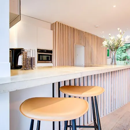 Neoteric Home Wimbledon Village London Exterior photo